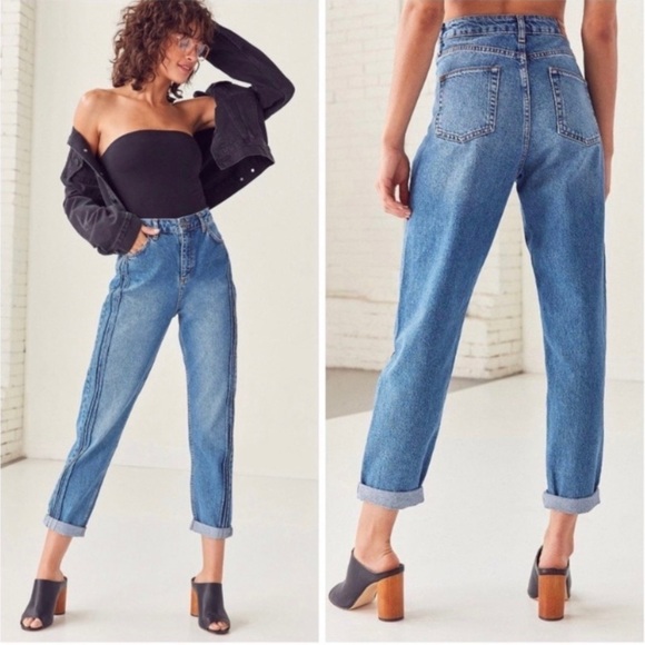 BDG Mom Jeans 0 (25) Pintuck Pleated High Rise Womens Urban Outfitters Tapered - Picture 1 of 16